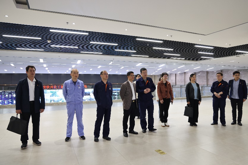 我校“强国行”专项行动走进华谊钦州化工新材料一体化基地（2025-11-10）